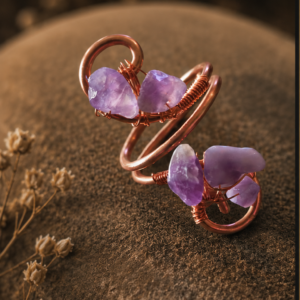 ✨ Amethyst Moon – Handgemaakte Koperen Ring
